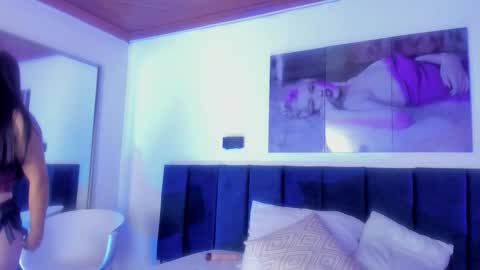 AlanaaScott  online show from December 18, 2025, 2:34 pm