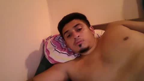 alanargenttt25 online show from February 5, 2025, 8:00 am