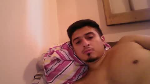 alanargenttt25 online show from February 7, 2025, 5:18 pm