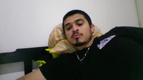 alanargenttt25 online show from October 27, 2025, 9:52 pm