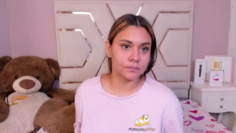 alanarousse_ online show from May 29, 2026, 11:52 am