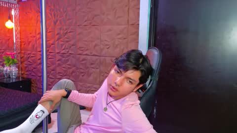 Snapshot of alandelrey57 chatting on September 16, 2025, 4:57 am ALAN DEL REY online show from September 16, 2025, 4:57 am