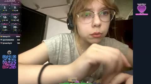 Stella online show from September 27, 2025, 9:36 am