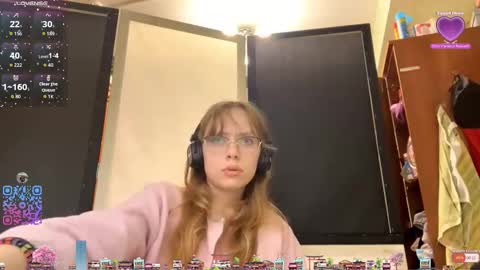 Stella online show from October 14, 2025, 3:13 pm