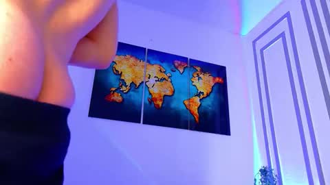 Snapshot of alanferrer chatting on November 25, 2025, 10:59 am Alan Ferrer online show from November 25, 2025, 10:59 am