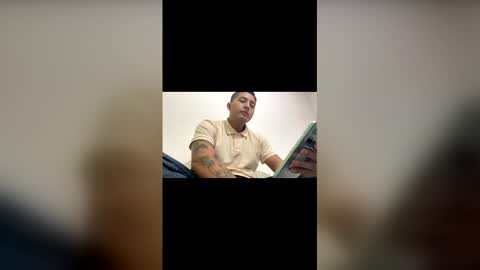 alanj998 online show from January 13, 2026, 4:51 am