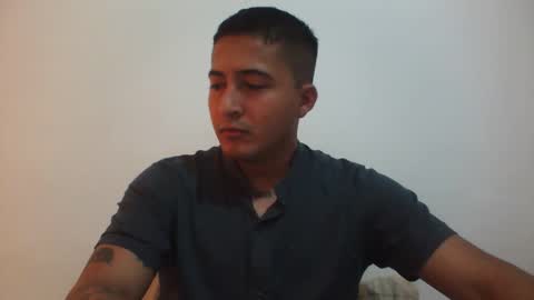 alanj998 online show from May 12, 2026, 9:34 pm