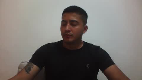 alanj998 online show from May 23, 2026, 6:01 pm