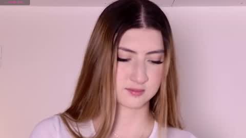 Alanna online show from July 17, 2026, 7:08 pm