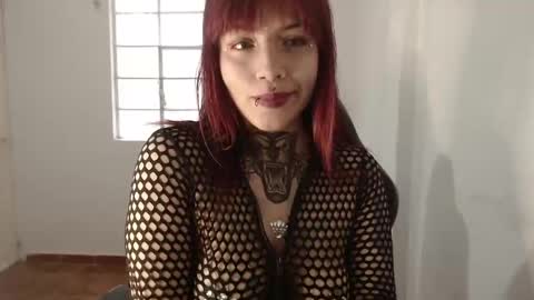 alanna_redd online show from September 26, 2025, 2:32 pm