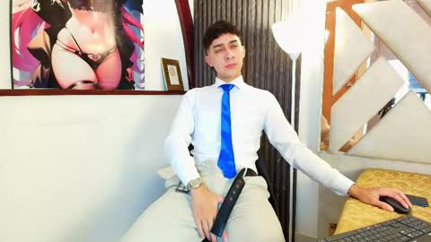alantaylorr_ online show from May 30, 2026, 10:29 pm