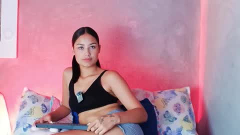 alasska_18 online show from November 28, 2025, 9:28 pm