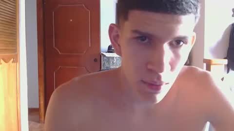 Snapshot of albajadmamad_01 chatting on October 20, 2025, 6:41 pm josevcam online show from October 20, 2025, 6:41 pm