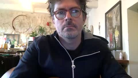 Snapshot of albandant chatting on December 7, 2024, 2:46 pm albandant online show from December 7, 2024, 2:46 pm