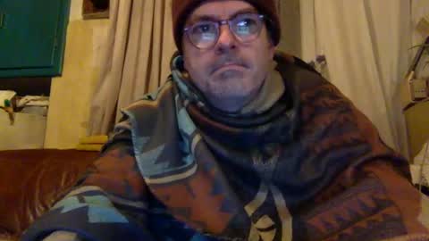 Snapshot of albandant chatting on December 25, 2024, 10:27 pm albandant online show from December 25, 2024, 10:27 pm