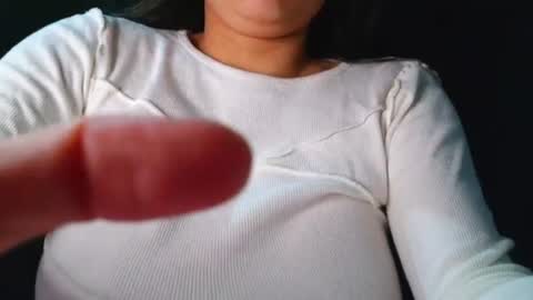 Snapshot of albavillanova chatting on August 9, 2026, 11:48 am albavillanova online show from August 9, 2026, 11:48 am