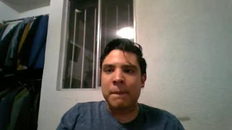Snapshot of albertoarenas16 chatting on April 14, 2026, 2:39 am albertoarenas16 online show from April 14, 2026, 2:39 am