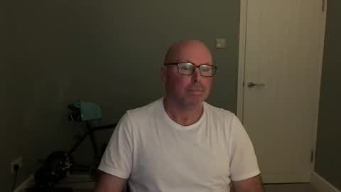 Snapshot of alc300170 chatting on October 20, 2025, 5:30 am alc300170 online show from October 20, 2025, 5:30 am