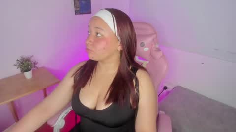 Snapshot of ale_alejandra chatting on May 20, 2026, 2:01 pm Alejandra online show from May 20, 2026, 2:01 pm