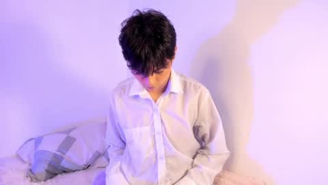 Snapshot of ale_aurarashii chatting on June 5, 2026, 5:36 am Ale aurarashii online show from June 5, 2026, 5:36 am