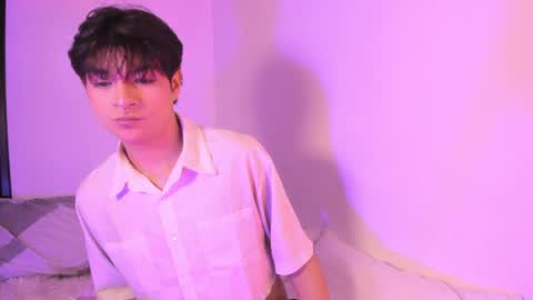 Snapshot of ale_aurarashii chatting on June 16, 2026, 5:54 am Ale aurarashii online show from June 16, 2026, 5:54 am