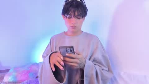 Snapshot of ale_aurarashii chatting on July 22, 2026, 8:39 am Ale aurarashii online show from July 22, 2026, 8:39 am