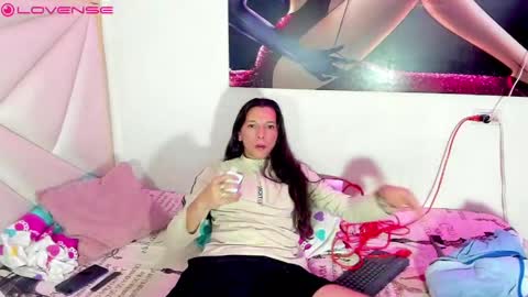 ale_noah_xxx online show from April 7, 2026, 9:10 am