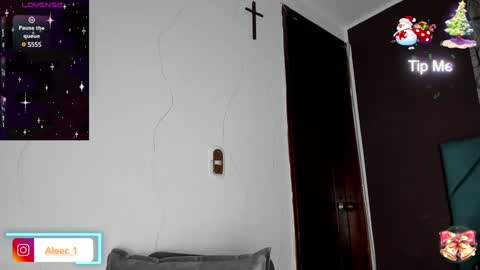 Snapshot of alecadrews_ chatting on December 30, 2024, 7:11 pm ALEC ANDREWS online show from December 30, 2024, 7:11 pm