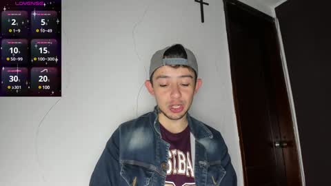 Snapshot of alecadrews_ chatting on January 11, 2025, 7:05 pm ALEC ANDREWS online show from January 11, 2025, 7:05 pm