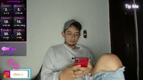 Snapshot of alecadrews_ chatting on January 14, 2025, 8:15 pm ALEC ANDREWS online show from January 14, 2025, 8:15 pm