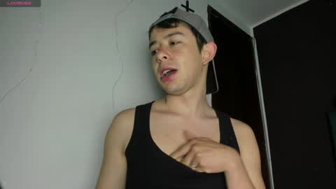 Snapshot of alecadrews_ chatting on January 19, 2025, 11:34 am ALEC ANDREWS online show from January 19, 2025, 11:34 am