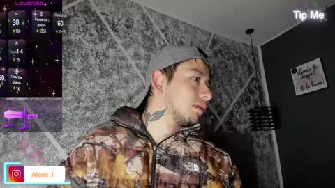 Snapshot of alecadrews_ chatting on February 2, 2025, 11:40 am ALEC ANDREWS online show from February 2, 2025, 11:40 am