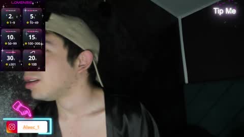 Snapshot of alecadrews_ chatting on March 6, 2025, 7:43 pm ALEC ANDREWS online show from March 6, 2025, 7:43 pm