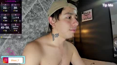 Snapshot of alecadrews_ chatting on March 7, 2025, 11:38 pm ALEC ANDREWS online show from March 7, 2025, 11:38 pm