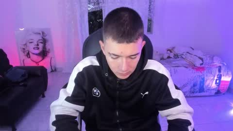 Aleck Boy online show from January 14, 2026, 11:27 am