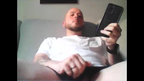 aleeexxxx4u online show from May 4, 2026, 6:42 am