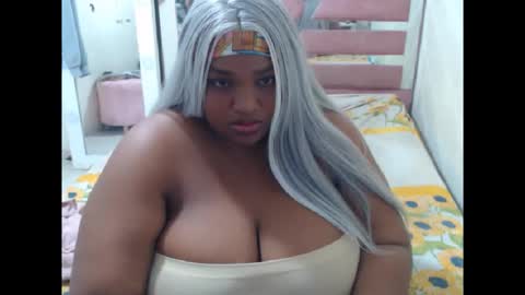 aleeinvein1 online show from June 1, 2026, 12:01 am