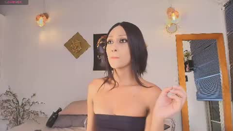 aleexiiaa online show from July 25, 2026, 5:05 am