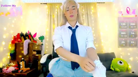 Alex online show from April 13, 2026, 11:27 am