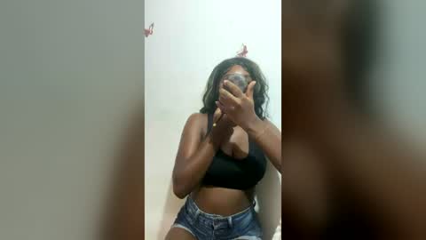 Snapshot of alegri4 chatting on July 30, 2026, 5:56 pm alegri4 online show from July 30, 2026, 5:56 pm