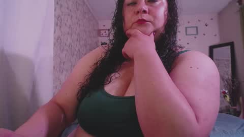 Snapshot of aleia_taylor chatting on February 11, 2025, 4:44 am aleia taylor online show from February 11, 2025, 4:44 am