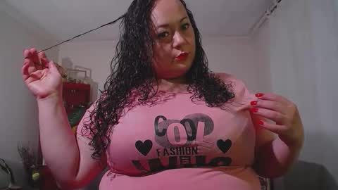 Snapshot of aleia_taylor chatting on October 3, 2025, 1:13 am aleia taylor online show from October 3, 2025, 1:13 am