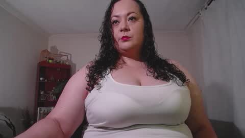 Snapshot of aleia_taylor chatting on November 7, 2025, 12:32 am aleia taylor online show from November 7, 2025, 12:32 am