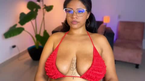 Snapshot of aleiascott chatting on February 24, 2025, 3:55 am Aleia online show from February 24, 2025, 3:55 am