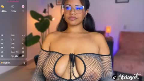 Snapshot of aleiascott chatting on March 6, 2025, 4:19 am Aleia online show from March 6, 2025, 4:19 am