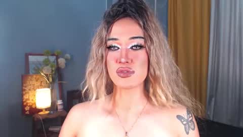 aleinacroft online show from November 1, 2025, 1:46 pm