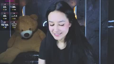 aleja online show from December 20, 2025, 8:05 pm