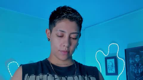 Alejandra online show from February 12, 2026, 8:37 pm