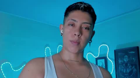 Alejandra online show from March 22, 2026, 12:03 am