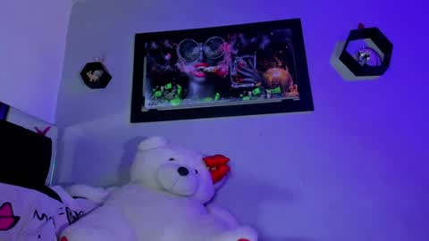 Alejandra online show from July 27, 2026, 10:39 pm